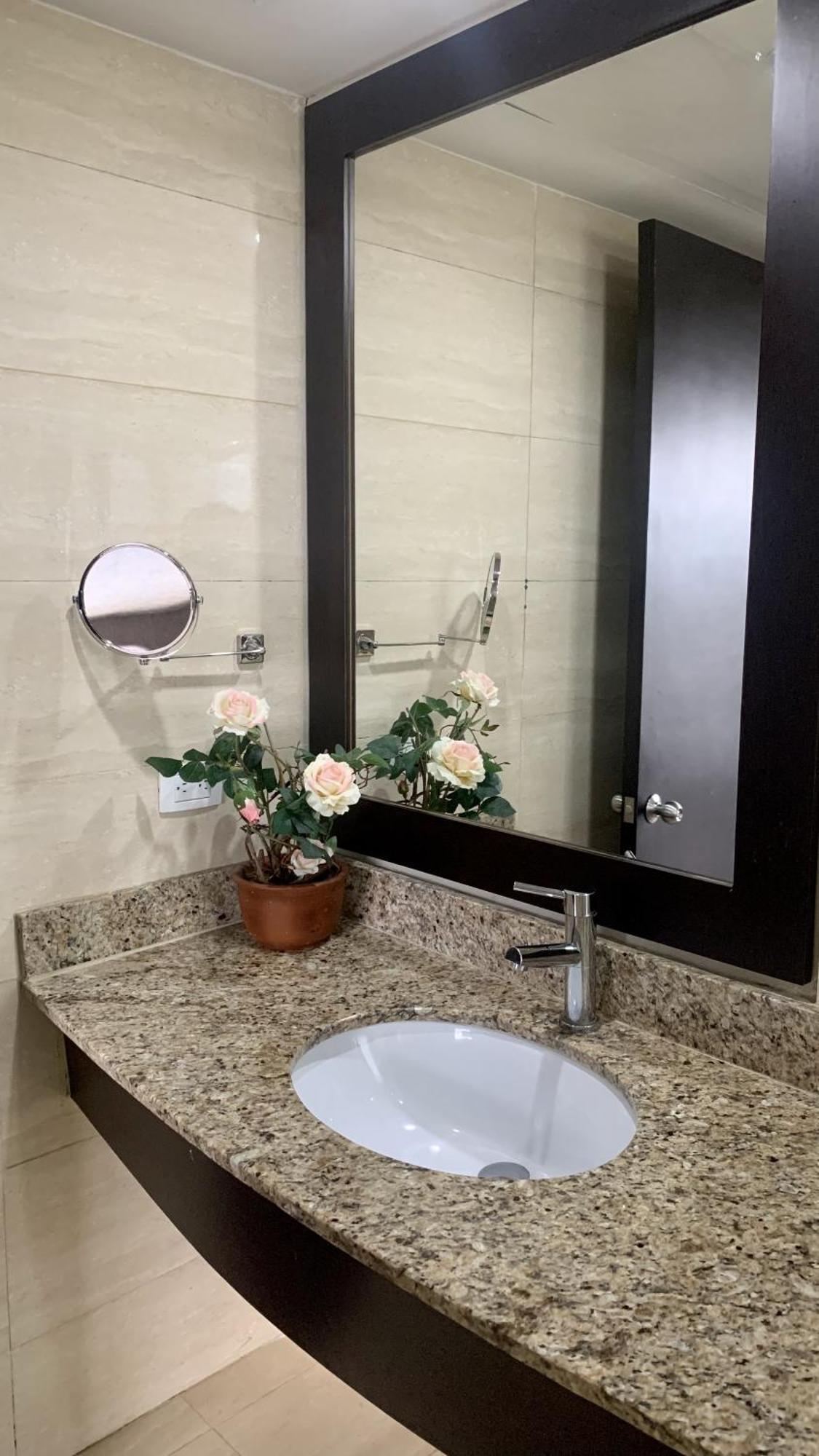 Hotel Chacao Suites Caracas Bagian luar foto