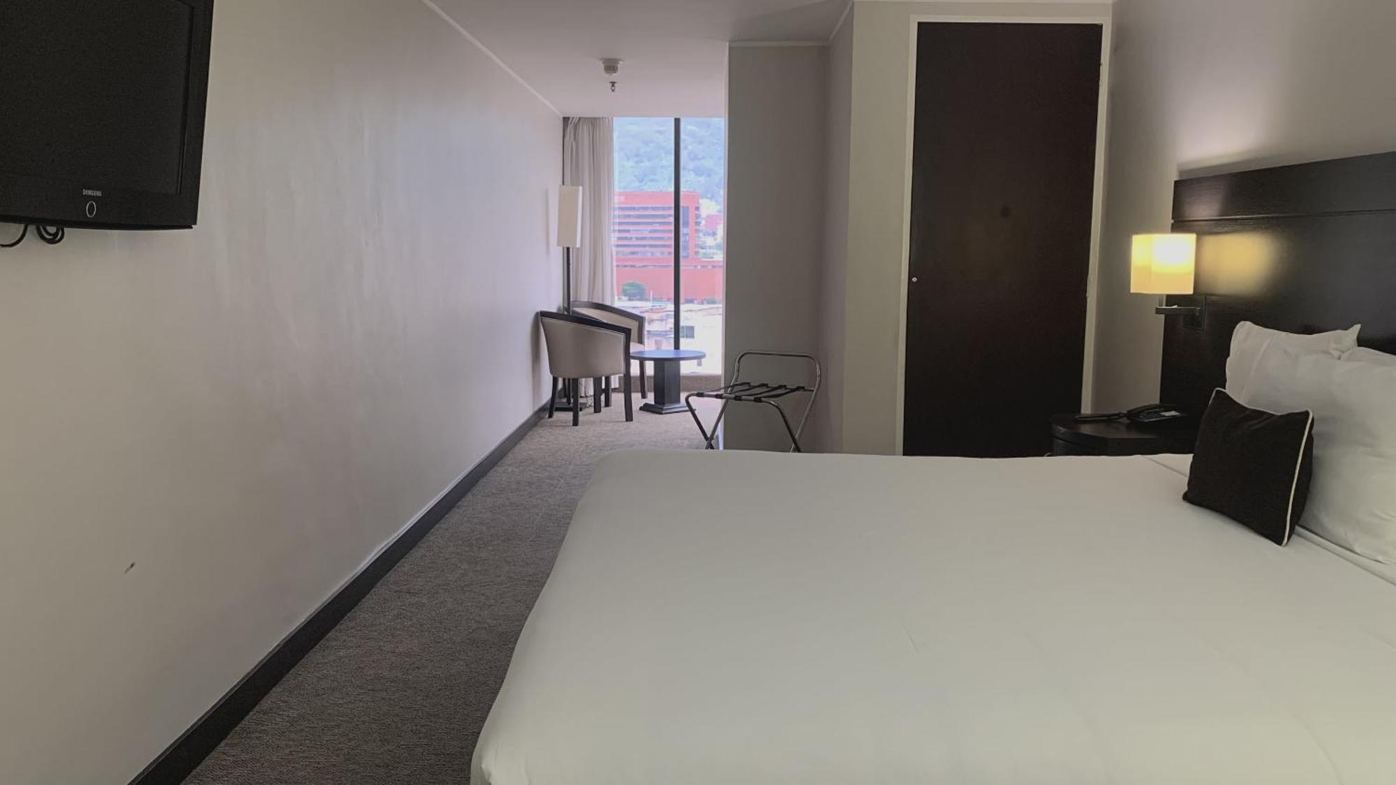 Hotel Chacao Suites Caracas Bagian luar foto